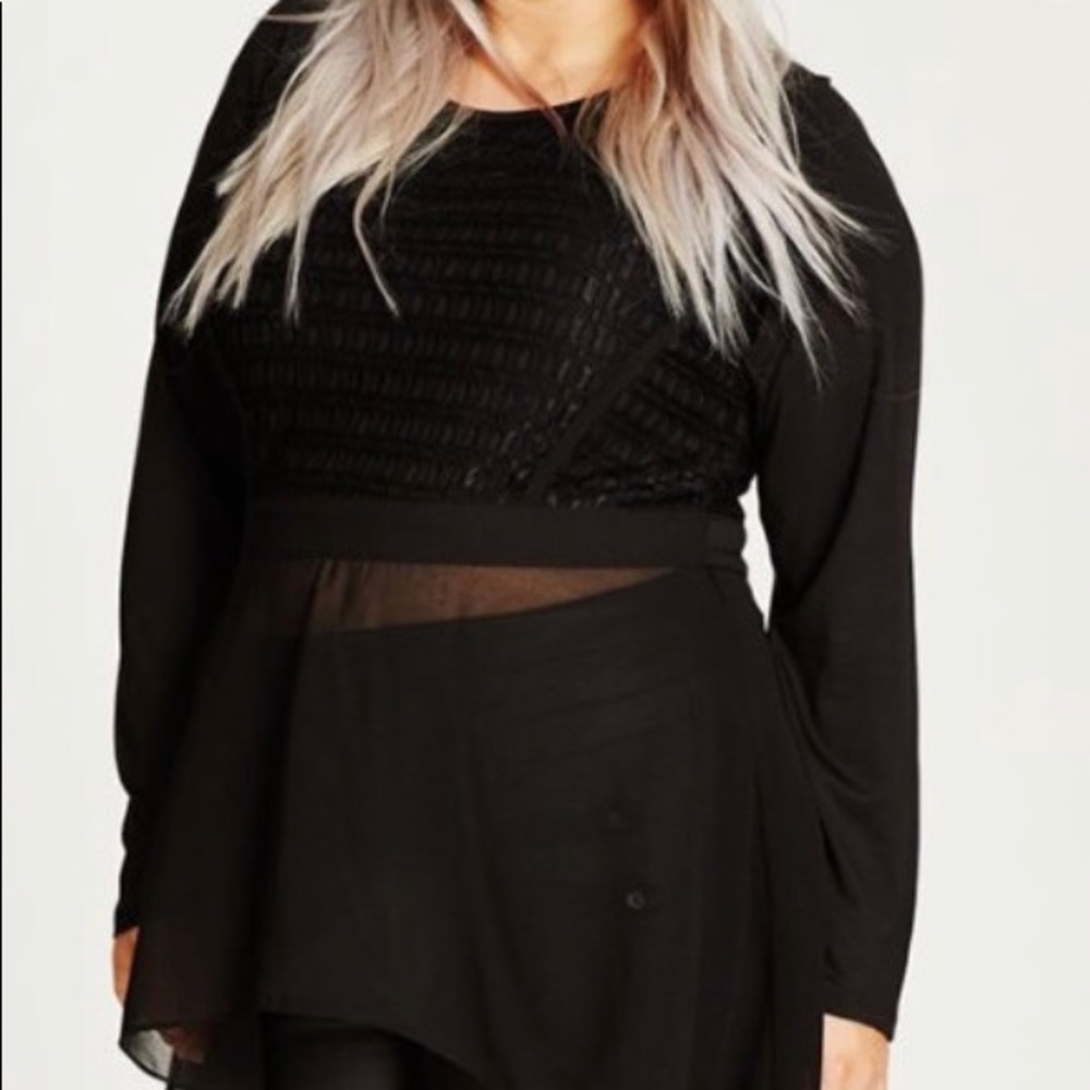 City chic mistress top